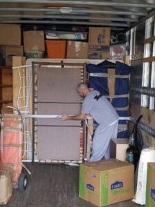 furniture movers in michigan