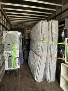 furniture movers in michigan